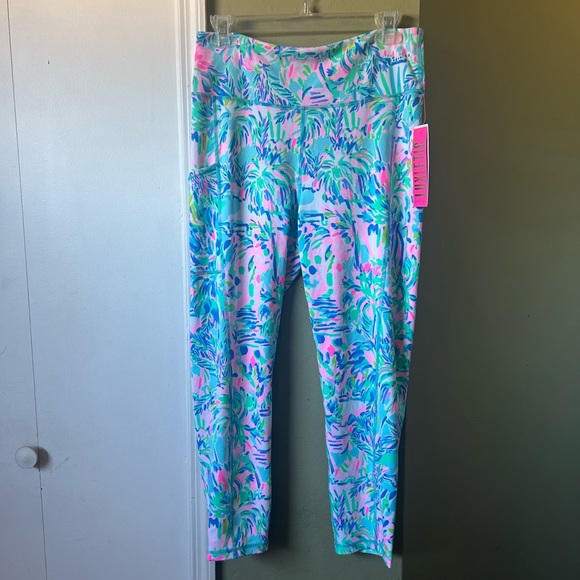Lilly Pulitzer Pants - Lilly Pulitzer Women’s Weekender High Rise Midi Print Leggings NWT